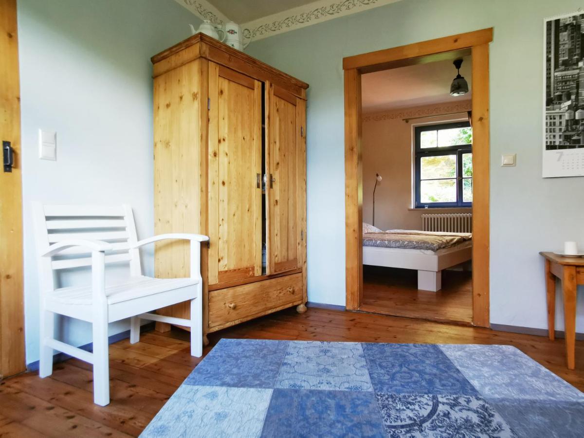 Charmantes Apartment Siebenschlaefer - Ferienwohnung Cafe 7 Weida Экстерьер фото