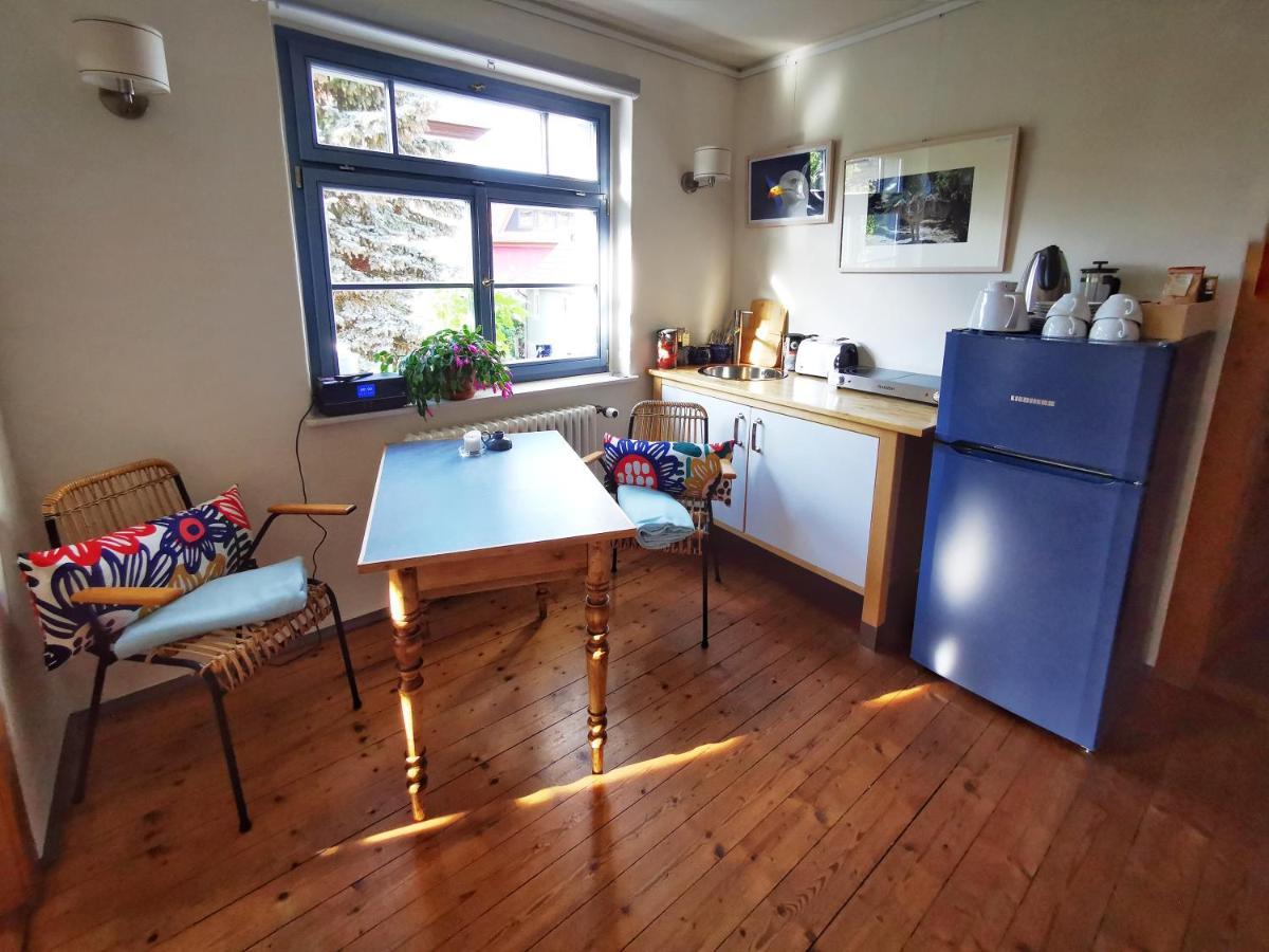 Charmantes Apartment Siebenschlaefer - Ferienwohnung Cafe 7 Weida Экстерьер фото